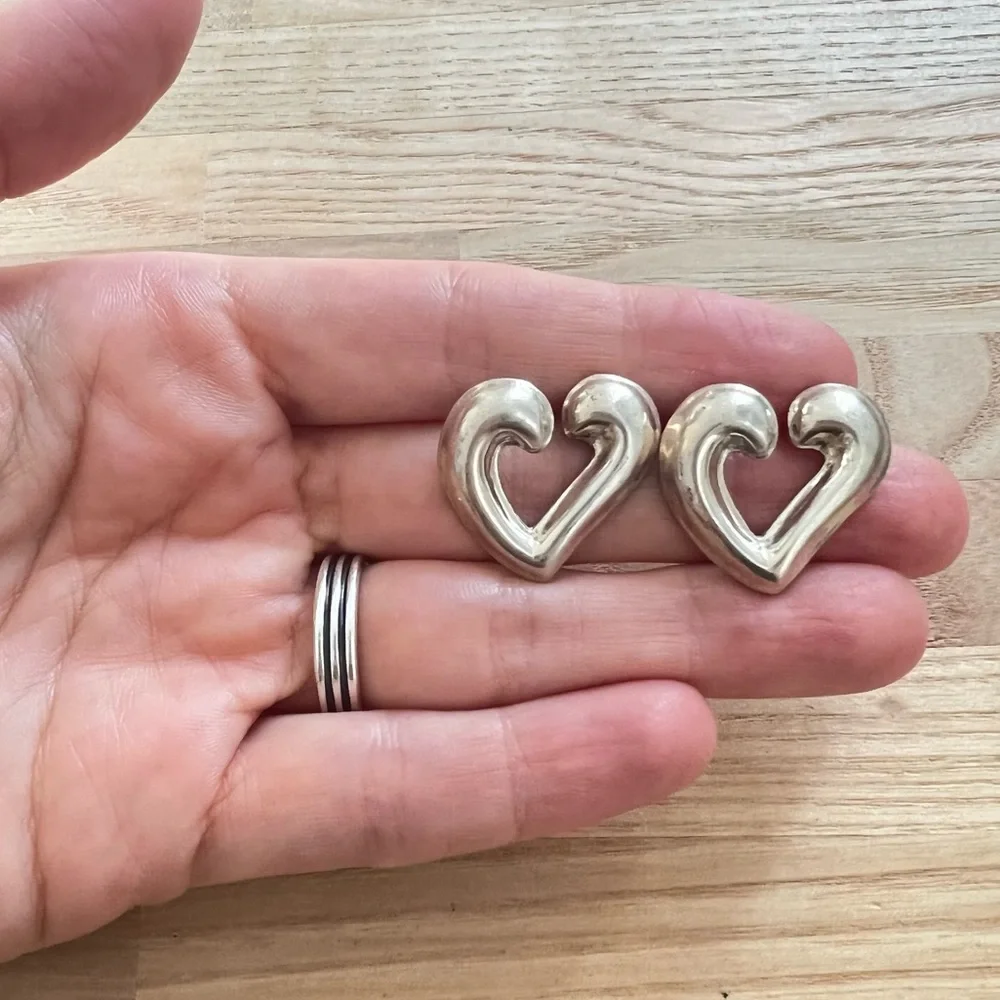 Vintage silver heart earrings posts